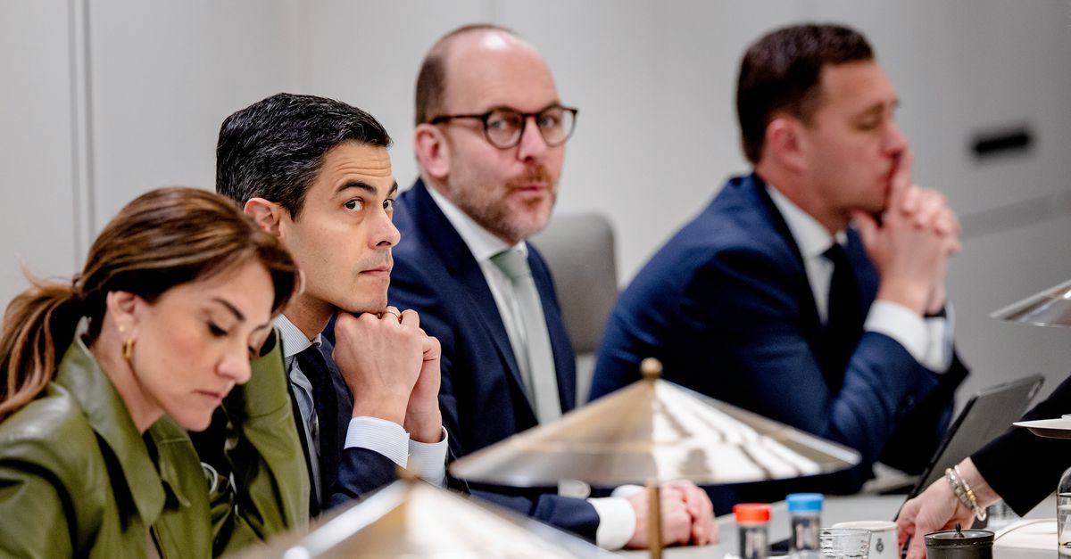 Met ons valt niet te spotten, zegt de Eerste Kamer in het eerste grote debat tegen het kabinet