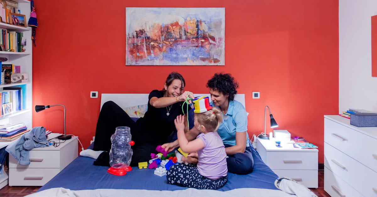 Matilda (4 anni) ha due madri.  Secondo il governo italiano questi numeri sono troppi