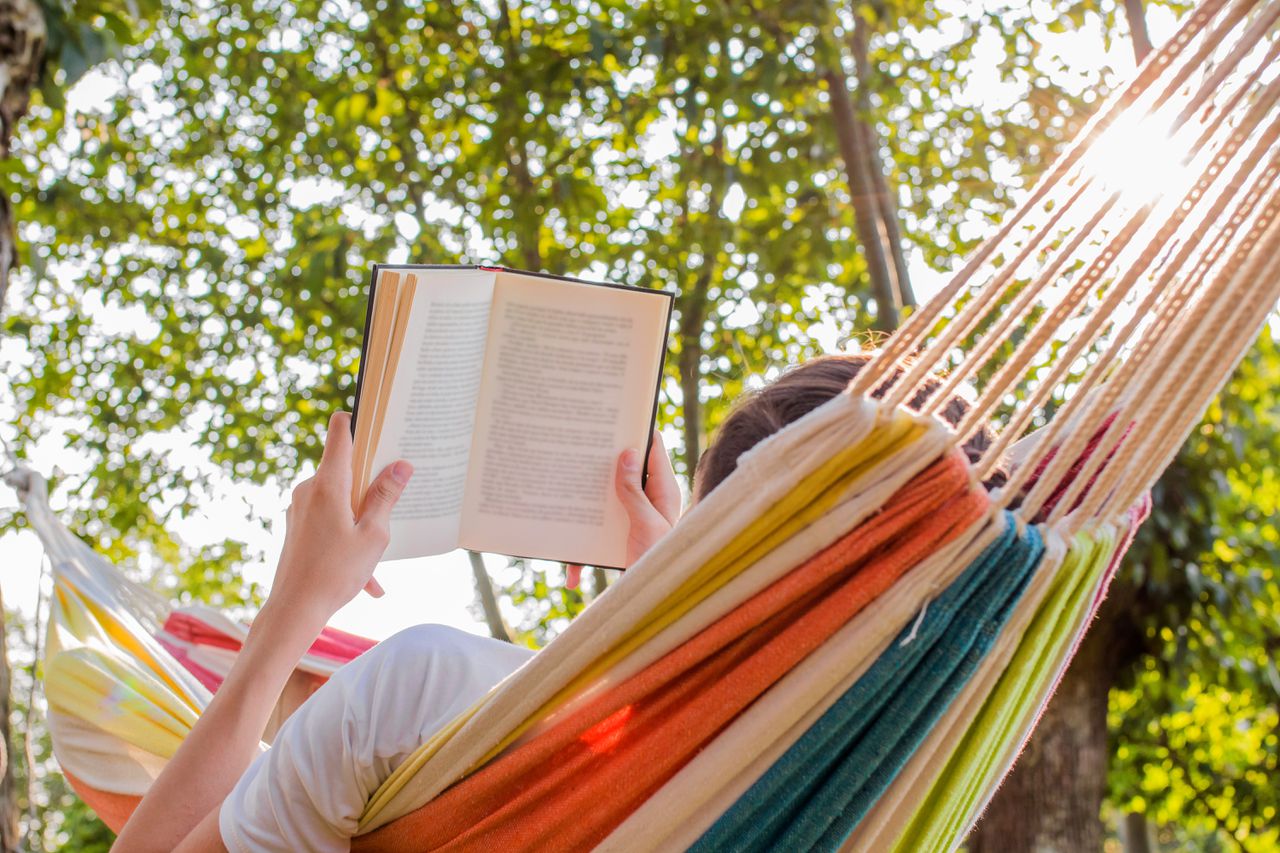 Lekker lezen in de zomervakantie? Dit zijn de beste boeken van 2024 