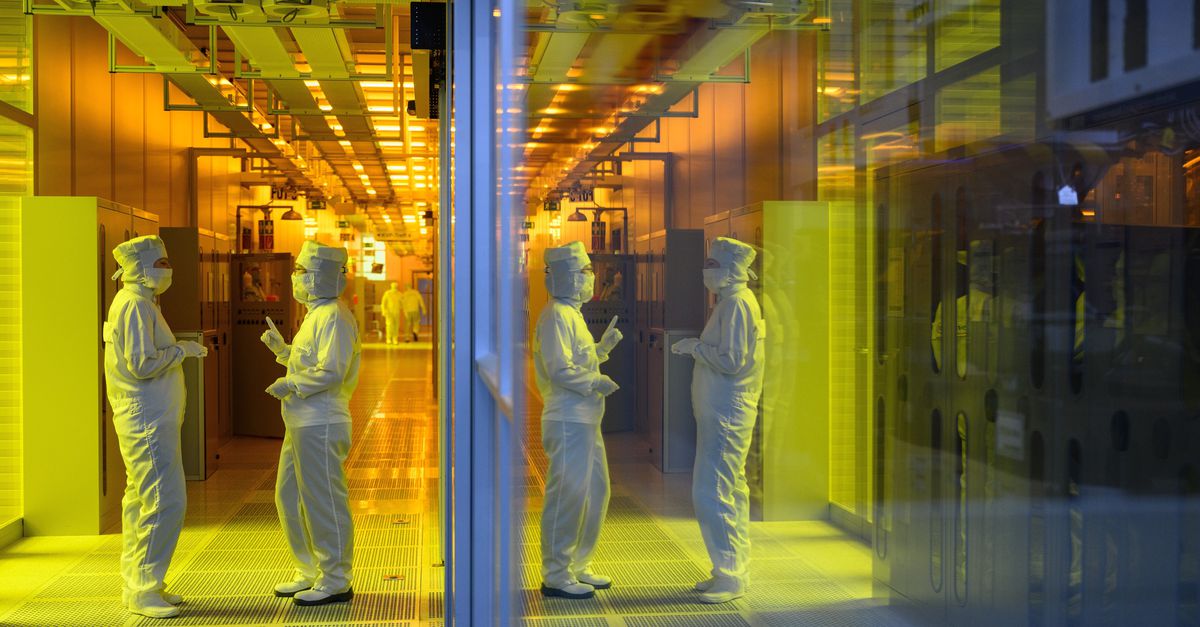 I miliardi che i paesi occidentali stanno investendo nella propria industria dei chip dimostrano che la deglobalizzazione è in pieno svolgimento