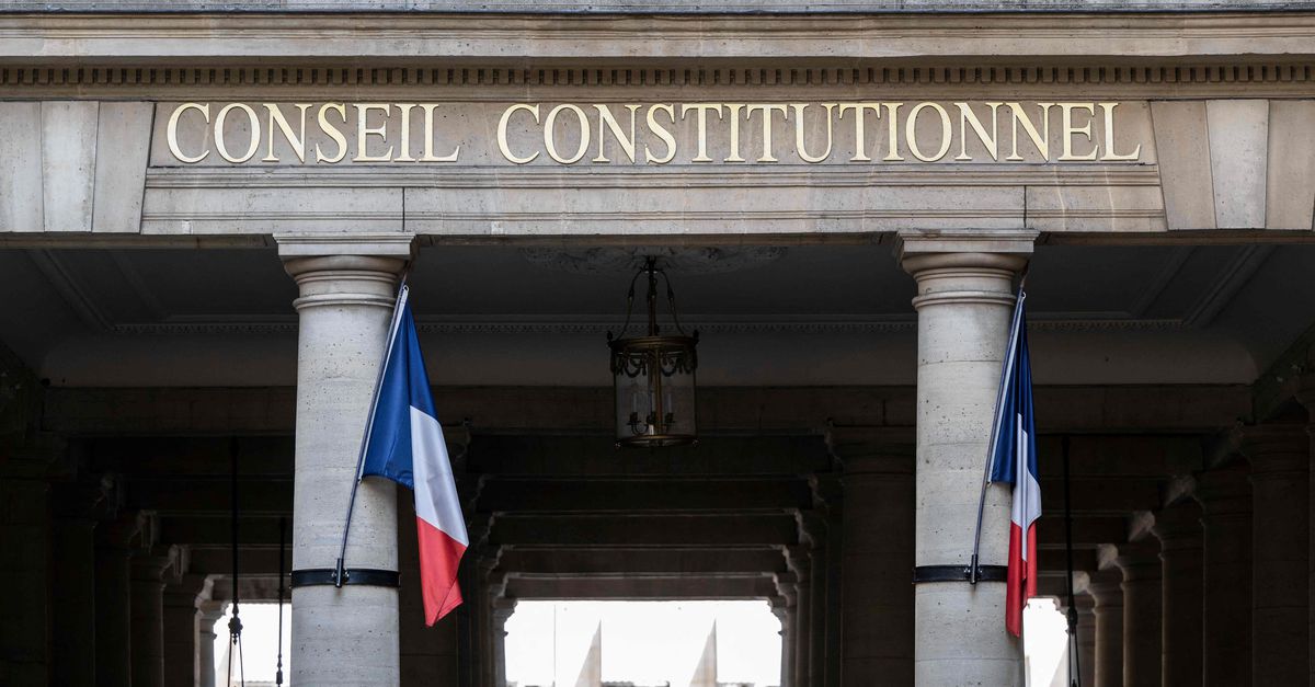 Socialemediaverbod voor Franse kinderen ongrondwettig verklaard, paradepaardje van Macron moet terug naar de tekentafel
