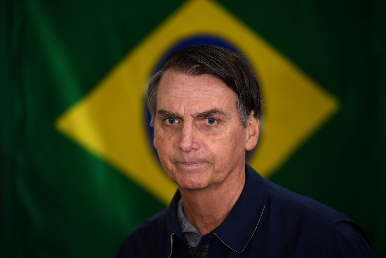 De nieuwe Braziliaanse president predikt al dertig jaar geweld NRC