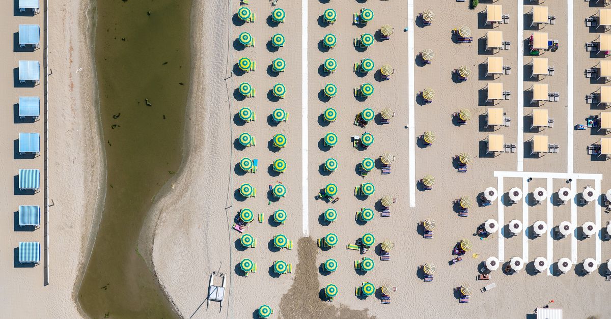 Sandro Veronesi roept de zomer van 1972 op, waarin alles veranderde - NRC