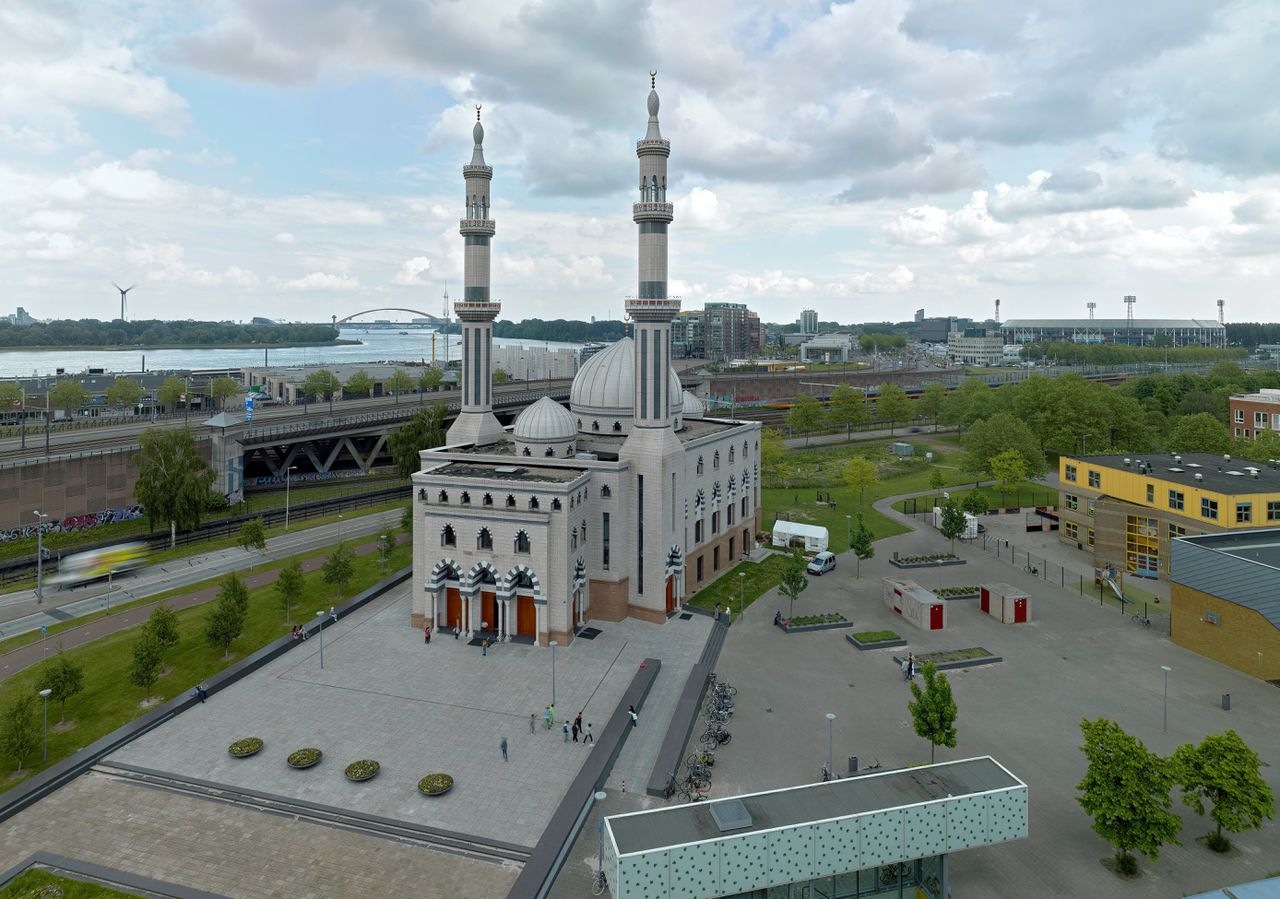 De Essalam moskee in Rotterdam.