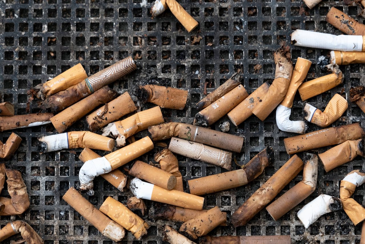 Elk jaar overlijden in Nederland twintigduizend mensen aan de gevolgen van een langdurige tabaksverslaving.
