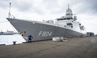 Image for Kabinet onderzoekt mogelijkheden voor missie Straat van Hormuz