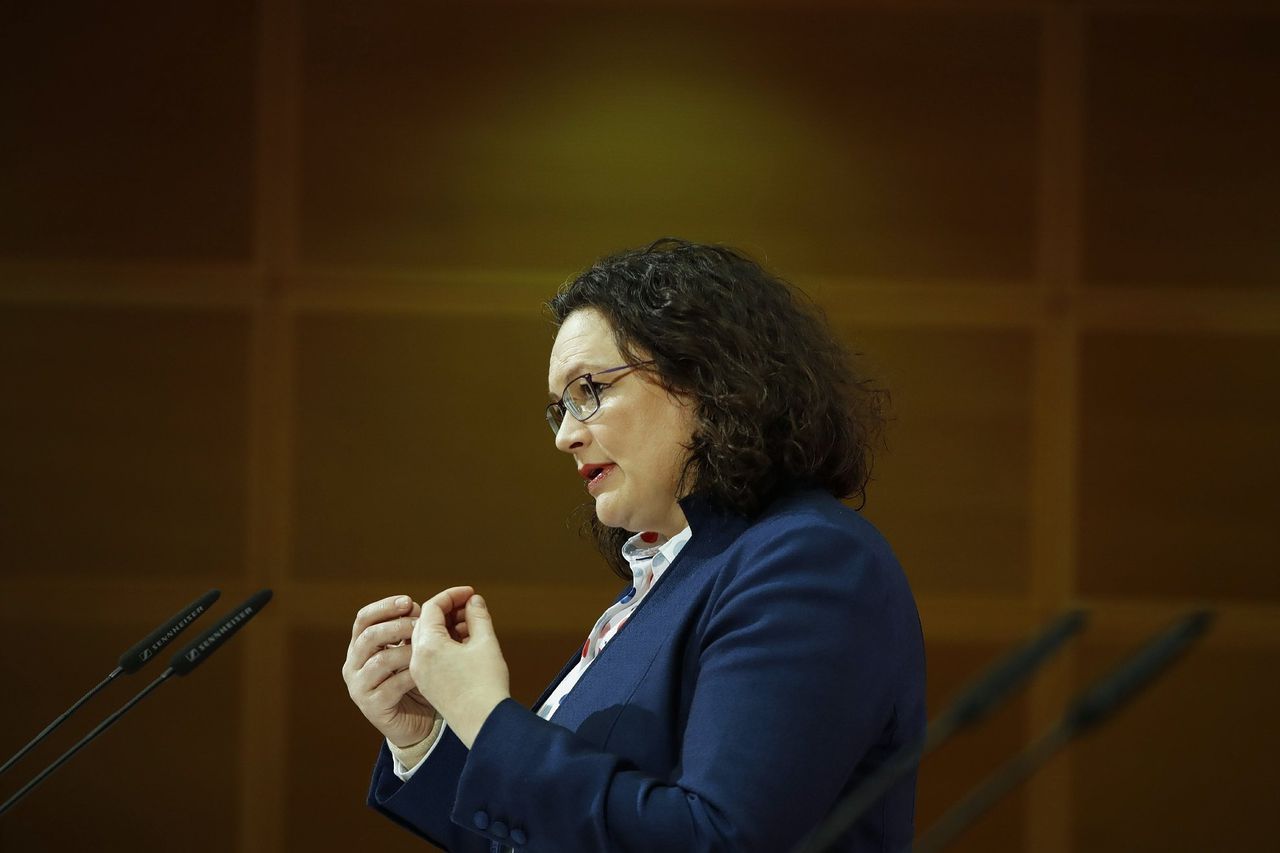 SPD-partijleider Andrea Nahles geeft een persconferentie op maandag in Berlijn.