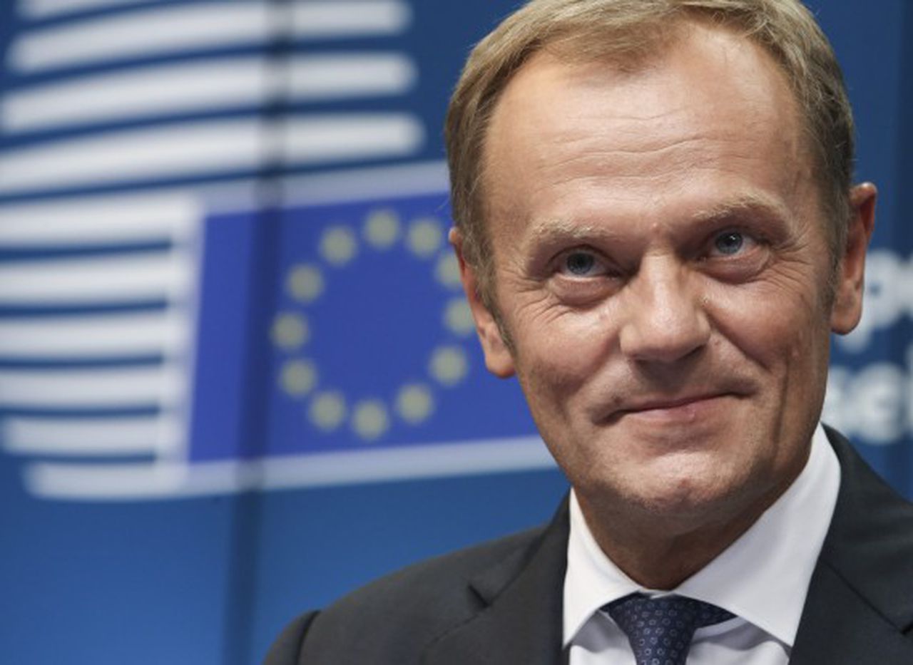 Donald Tusk is de nieuwe ‘president van Europa’. Wie is hij? - NRC