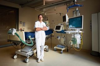 Kiezen Op Ic De Kanker Of De Leverpatient Nrc