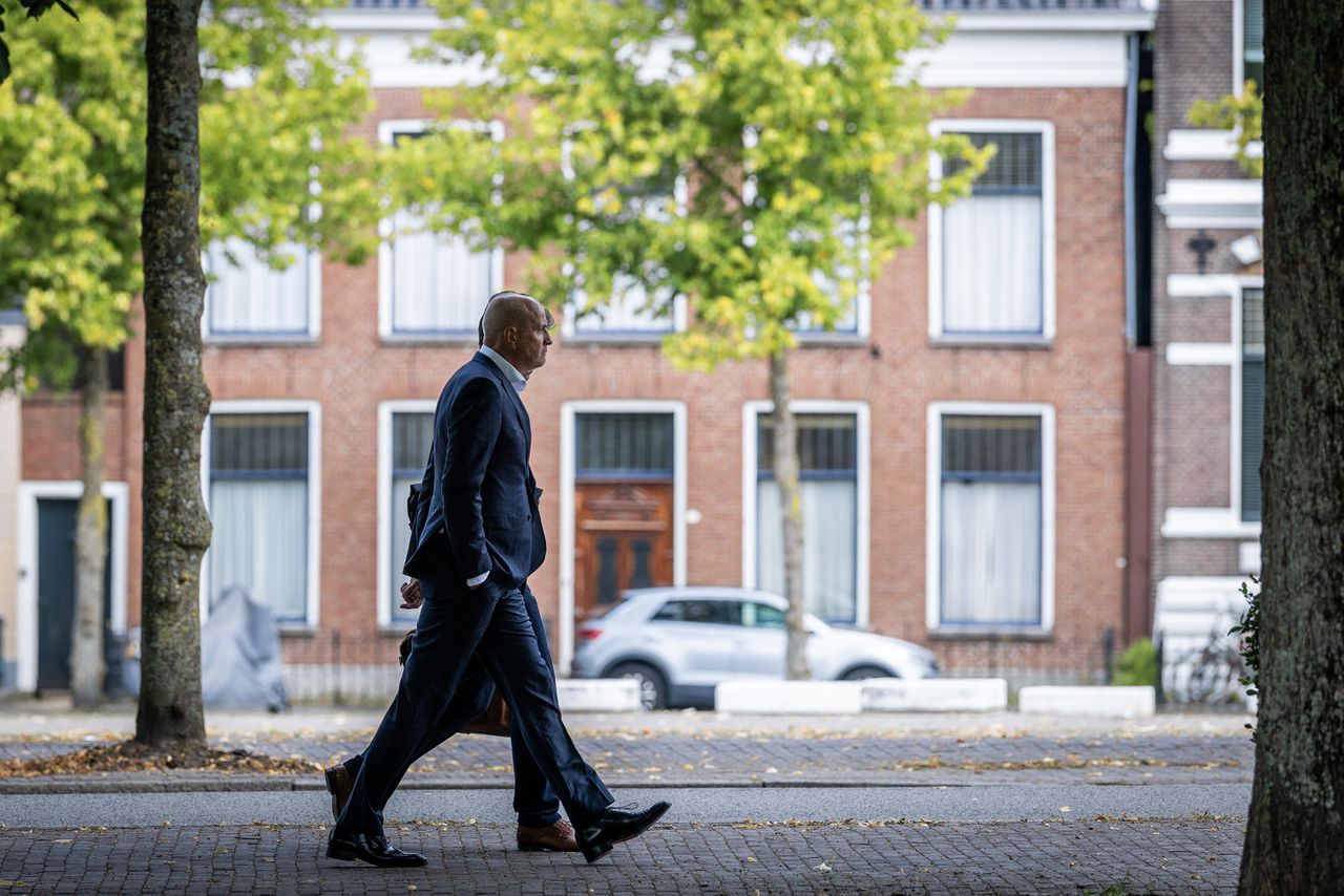 Trump verhoogt importheffingen Canada vanwege onwelgevallig reclamespotje -  NRC