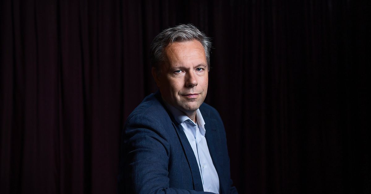 Oud-hoofdredacteur en -uitgever van de Volkskrant wordt adjunct-hoofdredacteur AD