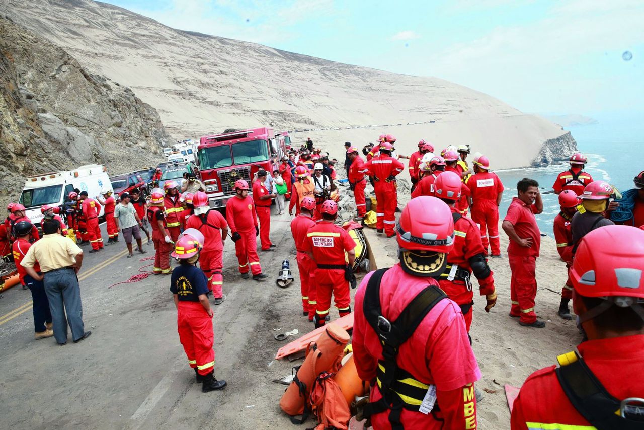 Zeker 48 doden bij busongeluk Peru 