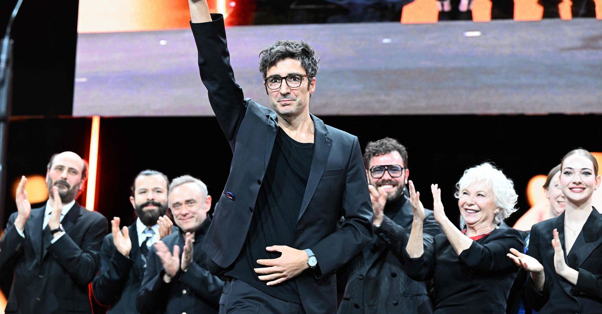 Politieke film ‘Yellow Letters’ wint Gouden Leeuw op gespannen prijzengala Berlinale