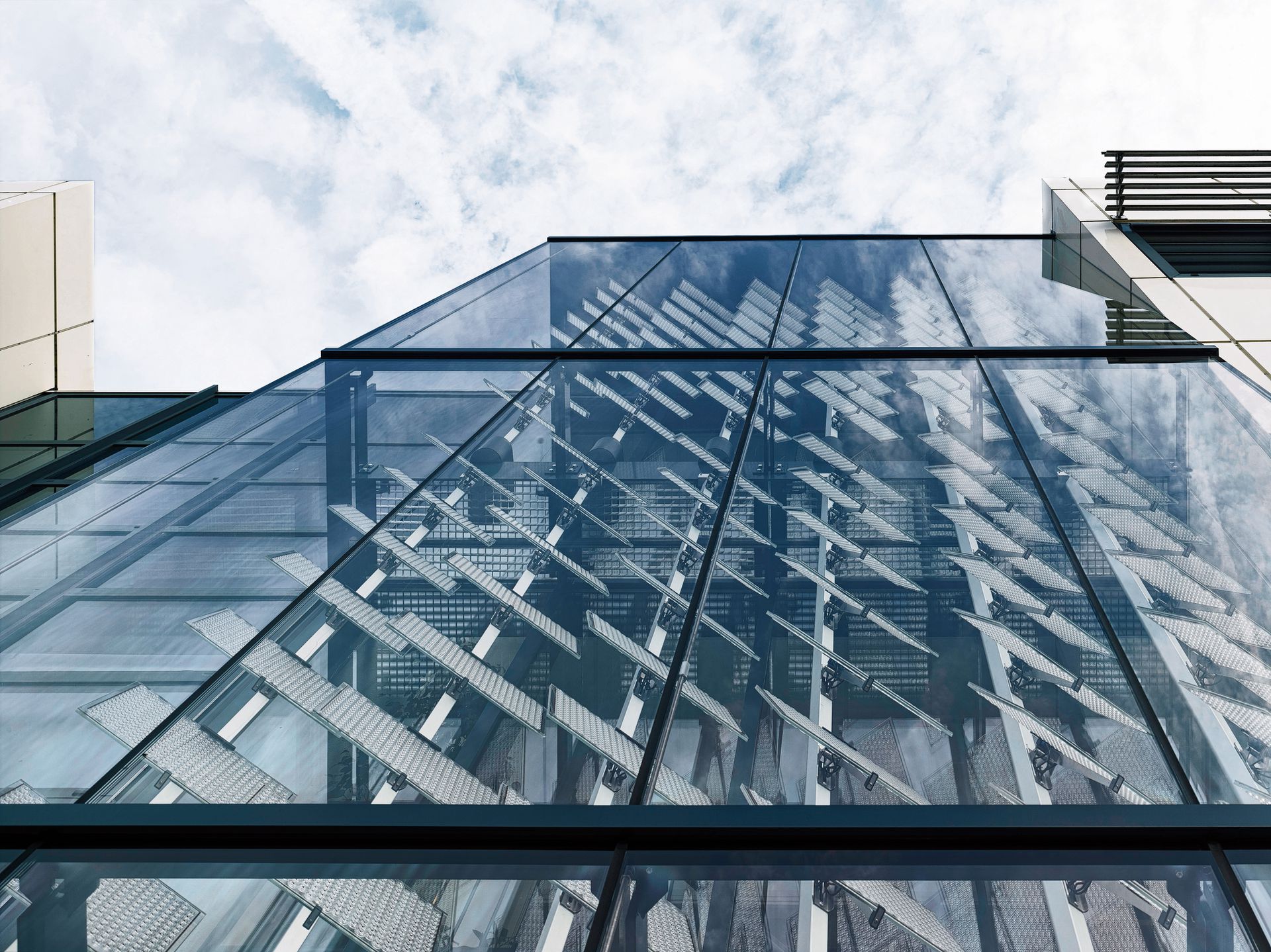 Building performance. Energy audits. Campus architecture. Баргест юридическая фирма. Офисное здание media-ict.