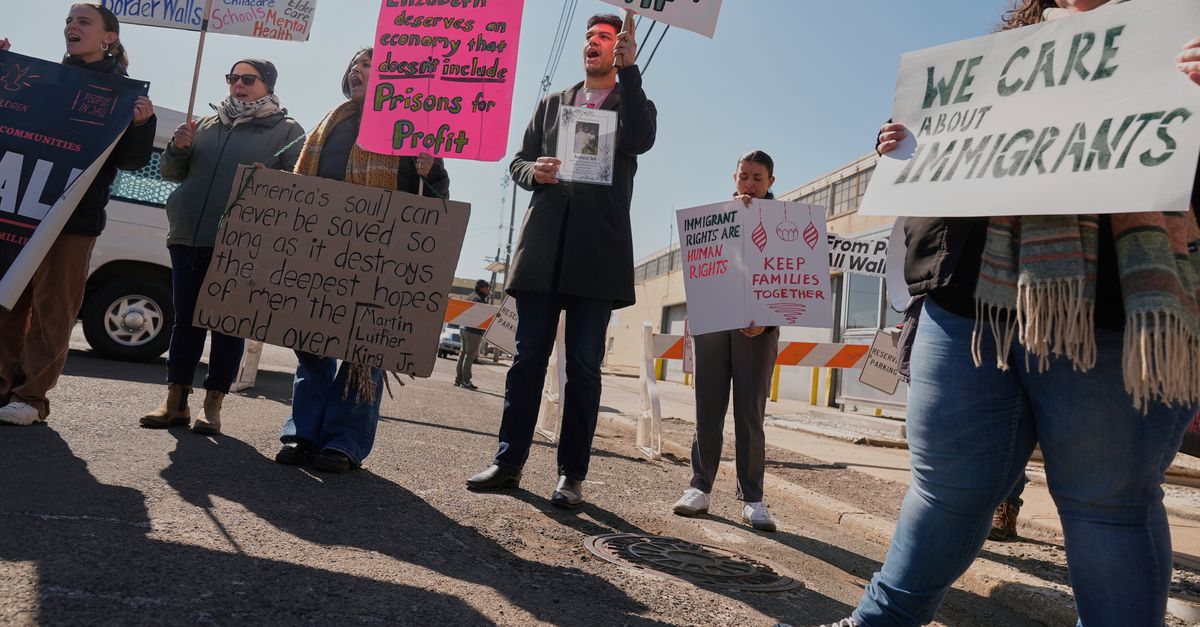 US Welcome: Paper vs Reality - News Directory 3
