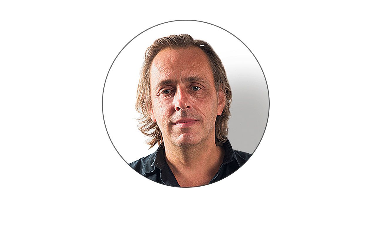 wallpapers Marcel Van Roosmalen Vriendin nrc