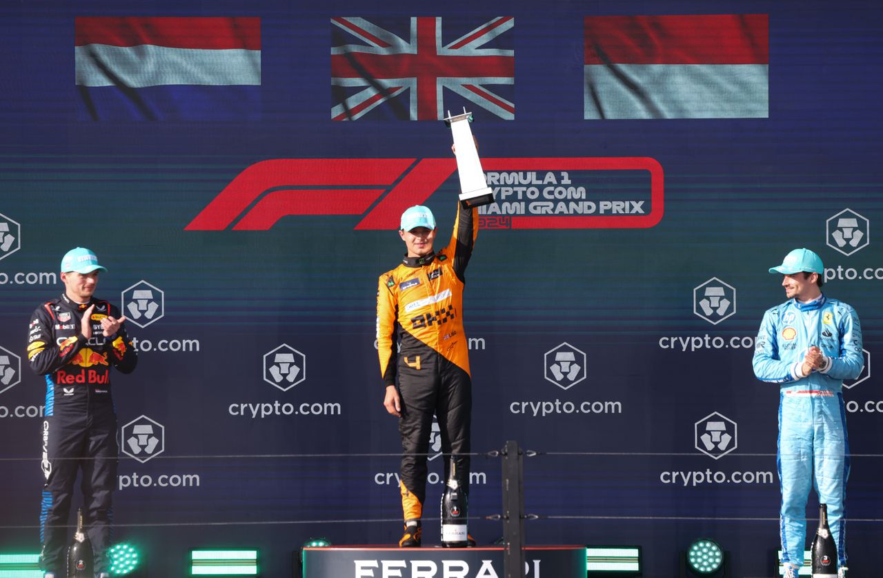 Britse McLaren-coureur Lando Norris verslaat Max Verstappen in GP Miami 