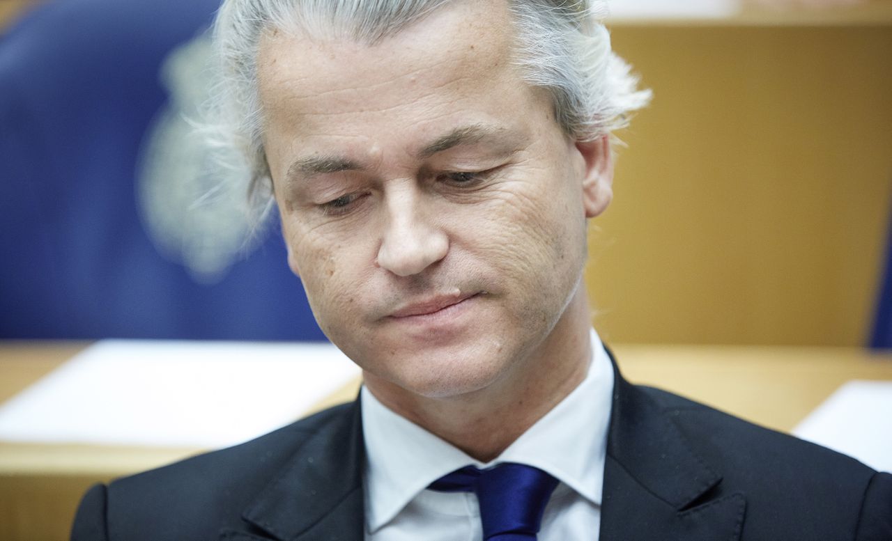 Als gevolg van de uitspraken van Wilders kwamen ruim 6.400 aangiftes binnen bij de politie.