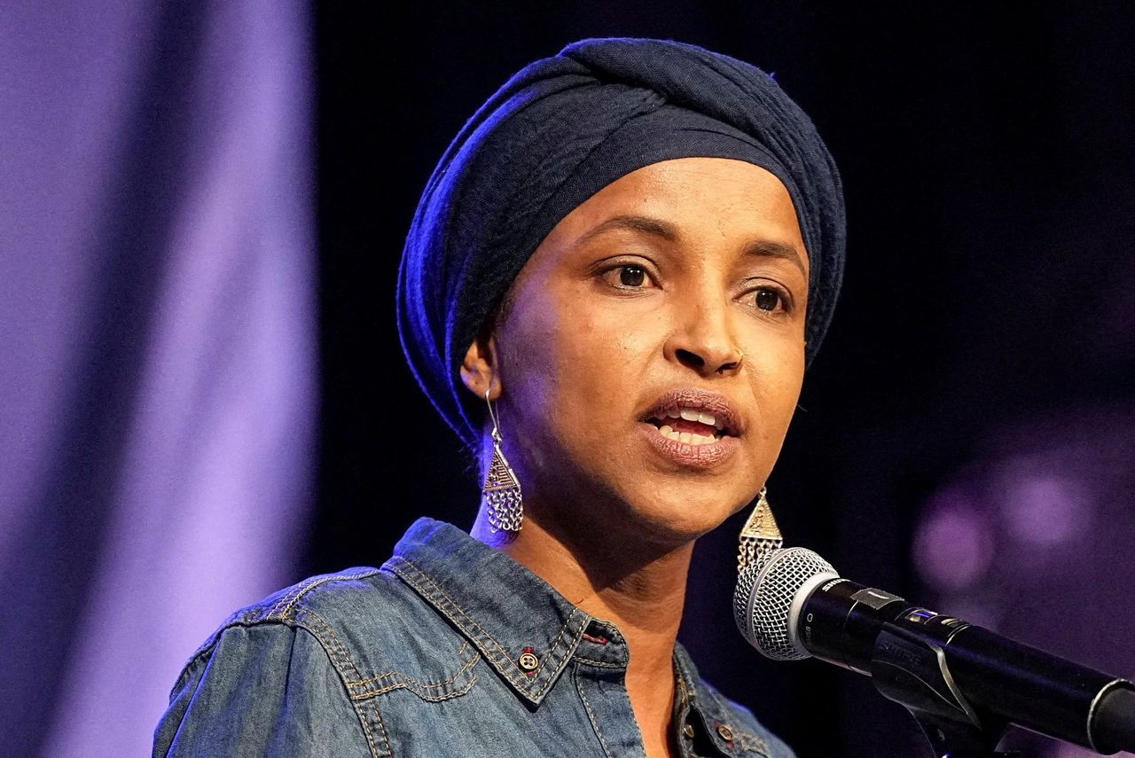 Raid at the home of American Democratic congresswoman Ilhan Omar, just before the elections