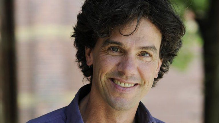 Volkskrant Columnist Hilhorst Volgt Asscher Op Als Wethouder Nrc