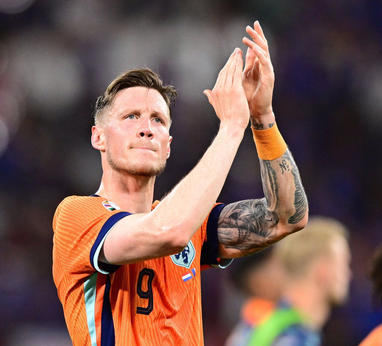 Oranje-spits Weghorst voor twee seizoenen naar Ajax - NRC