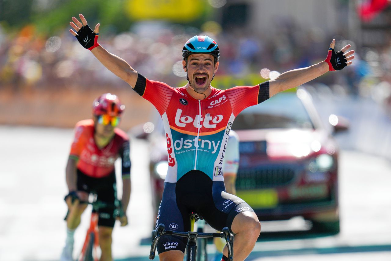 Belg Campenaerts wint achttiende etappe Tour 