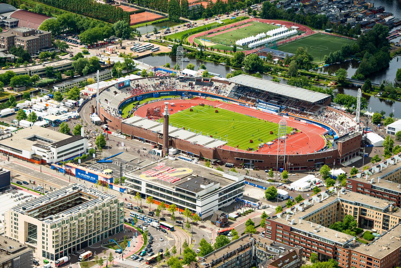 Stadionplein Amsterdam wordt Johan Cruijffplein NRC