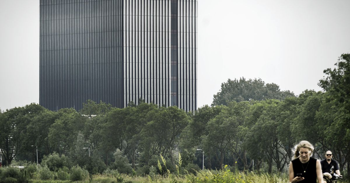 Eén datacenter slurpt evenveel stroom als heel Eindhoven. Wat betekent dat voor Nederland?