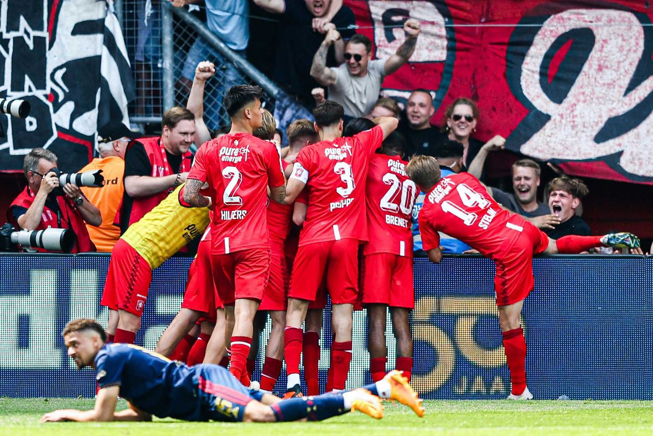 PSV met tweede plek naar voorronde Champions League, Ajax in play-offs Europa League 