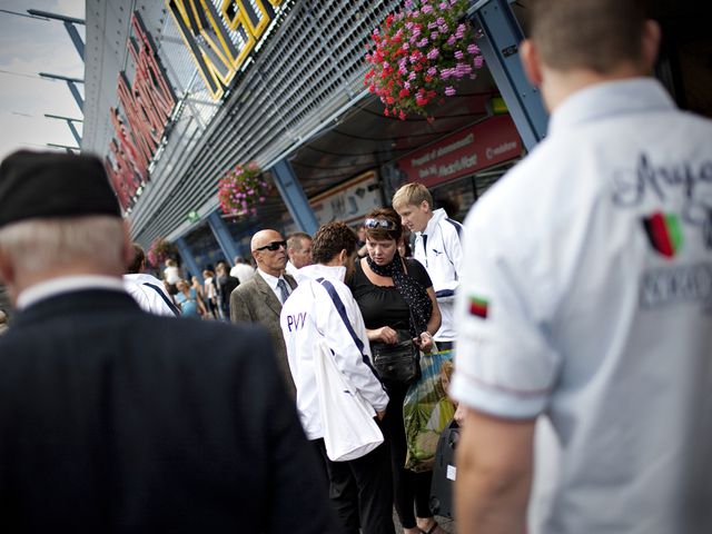 Met de lijsttrekkers het land in - NRC