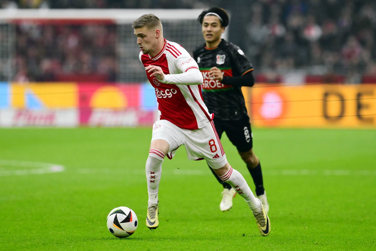 Ajax-middenvelder Kenneth Taylor tegen NEC: nul dribbels, nul schoten en nul kansen gecreëerd 