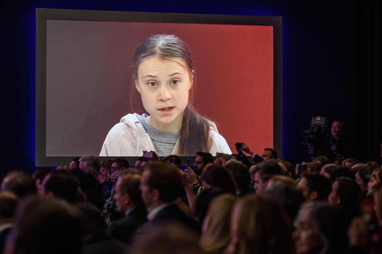 Op dag één van het World Economic Forum in Davos spraken onder anderen de Zweedse klimaatactivist Greta Thunberg en de Amerikaanse president Trump.