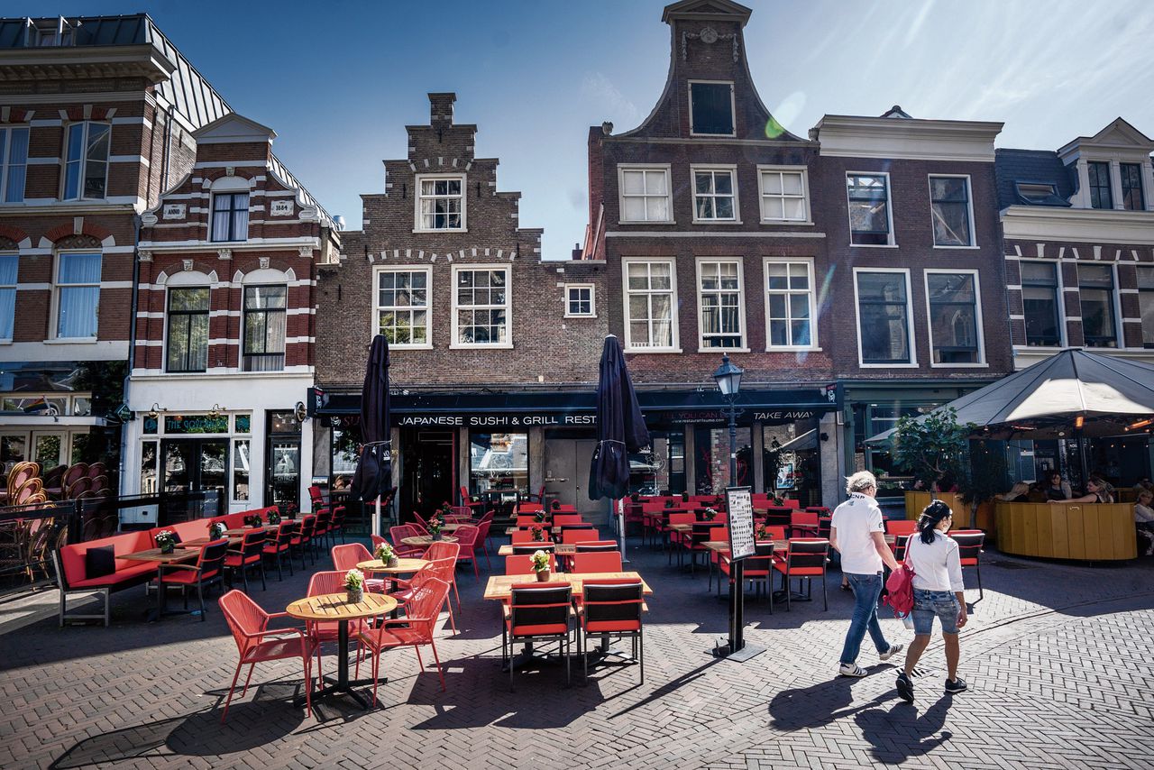 Vestigingen van restaurant Sumo in Haarlem. Alle Sumo-restaurants hebben inmiddels een nieuwe eigenaar.