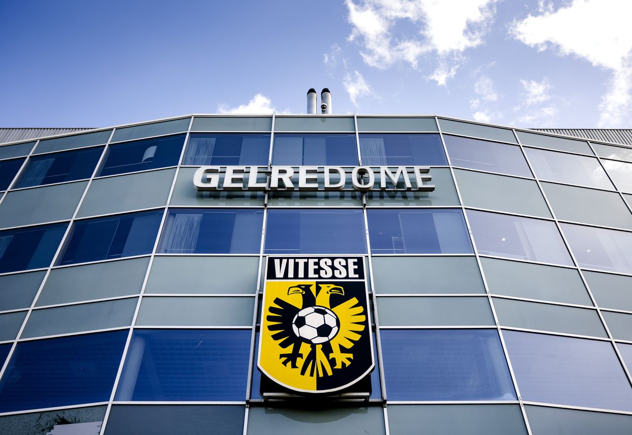 Vitesse lijkt gered: akkoord over overname Vitesse door Parry en Franke 
