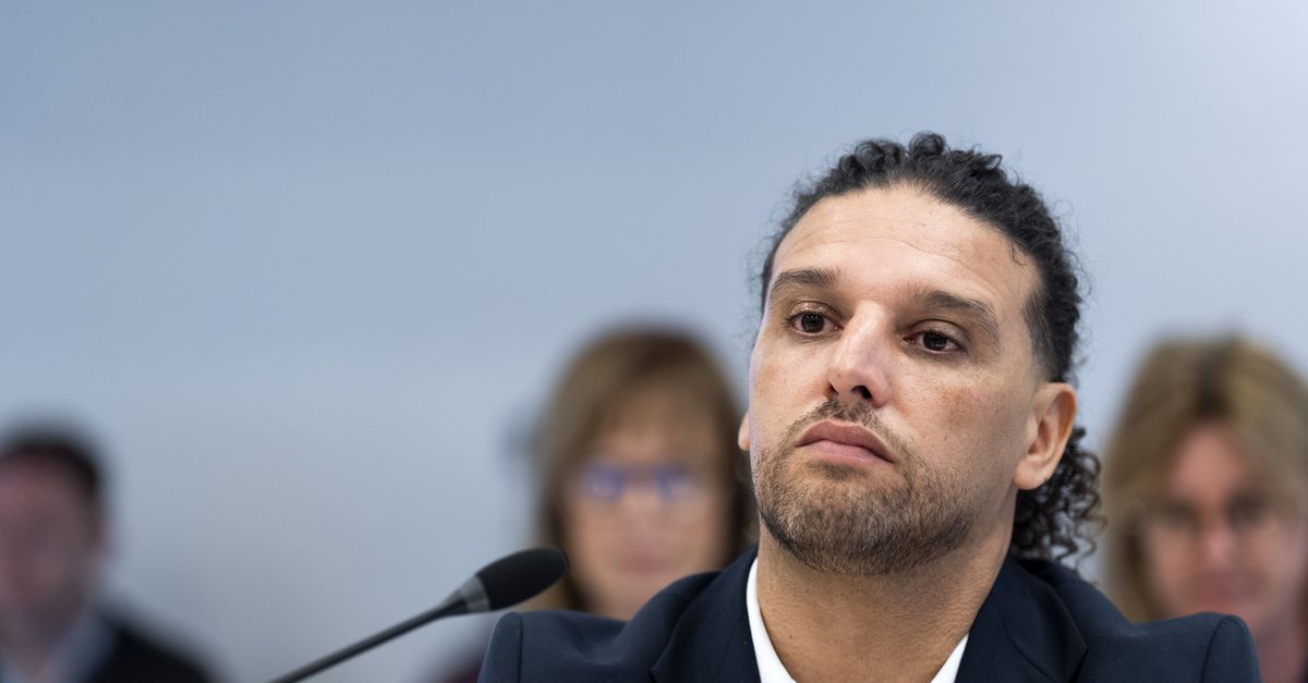 OM eist in hoger beroep 2,5 jaar tegen Ali B, laat vervolging voor één vermeende aanranding vallen