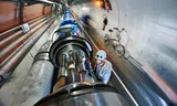 De tunnel van de LHC-deeltjesversneller van CERN in Genève, waar natuurkundigen protonen op elkaar laten botsen.