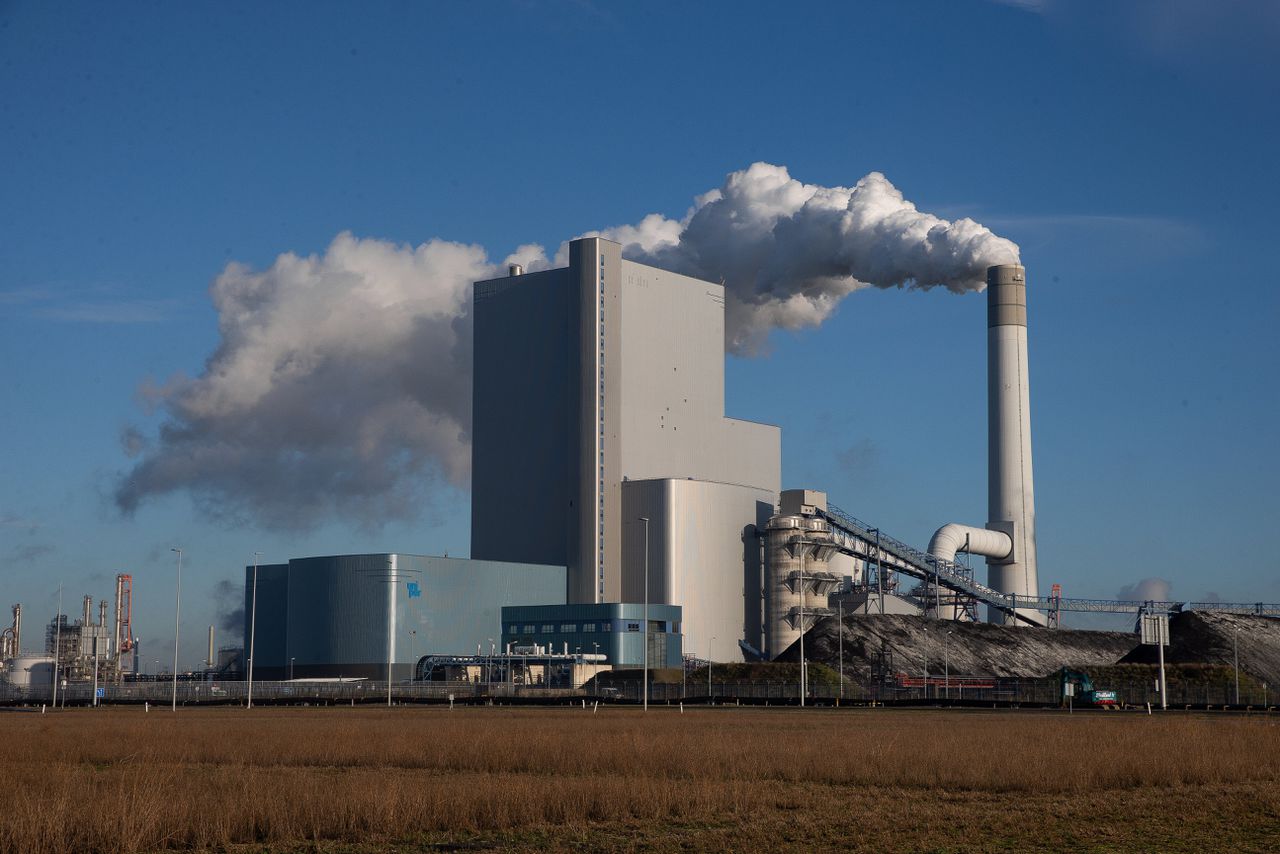 De kolencentrale van Uniper op de Tweede Maasvlakte in Rotterdam.