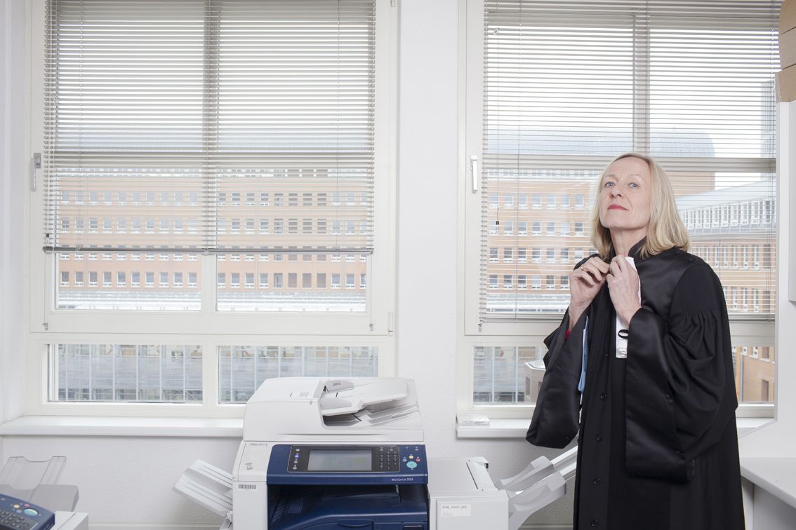 Weer eens wat anders: advocaat wordt officier van justitie. Of andersom