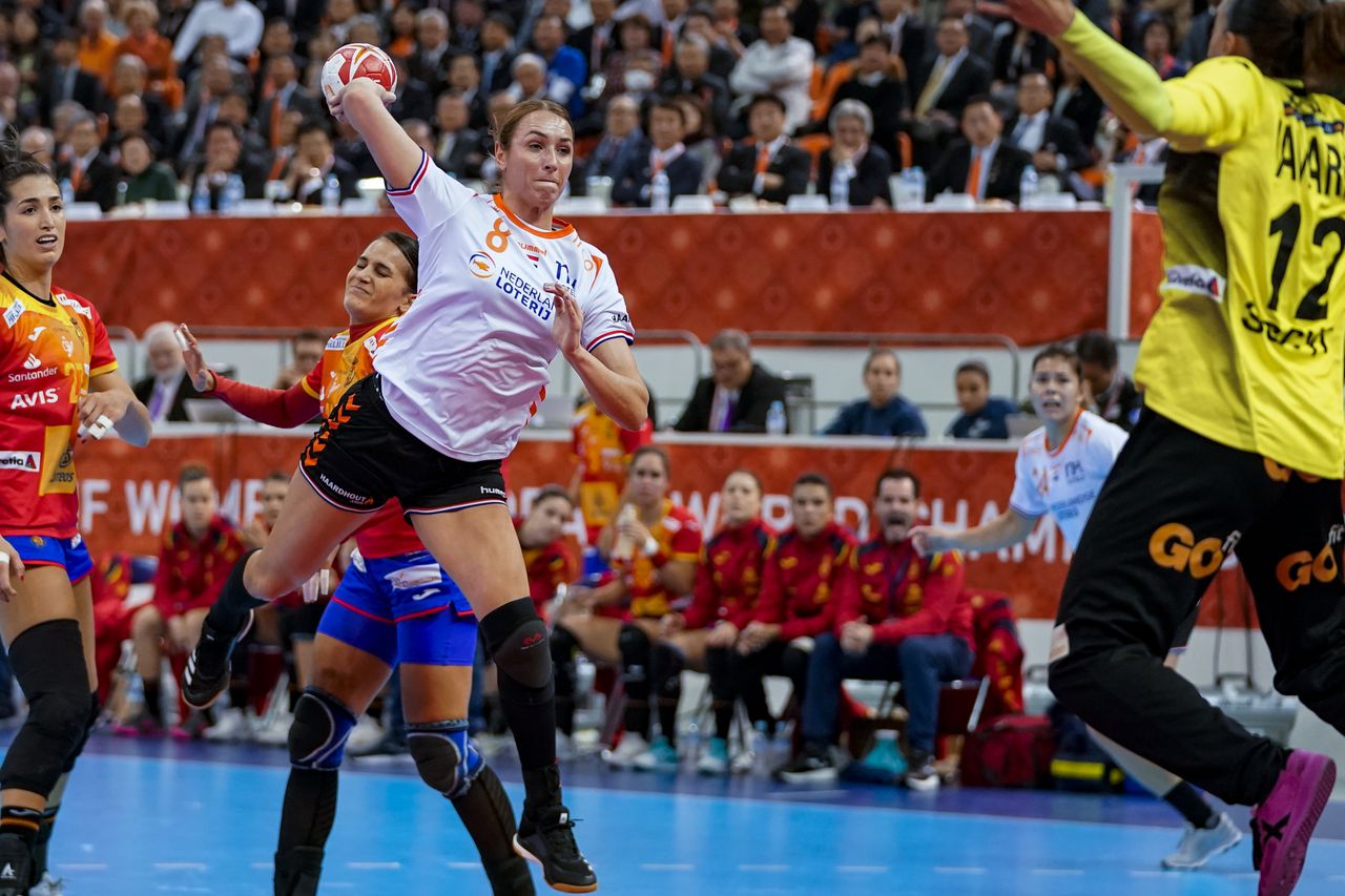 Kameel woede Lijken Nederlandse vrouwen voor het eerst wereldkampioen handbal - NRC