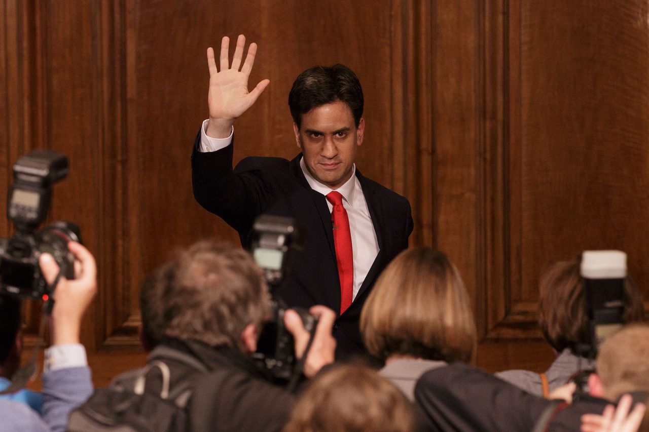 Miliband heeft net zijn ontslag als partijleider van Labour ingediend.