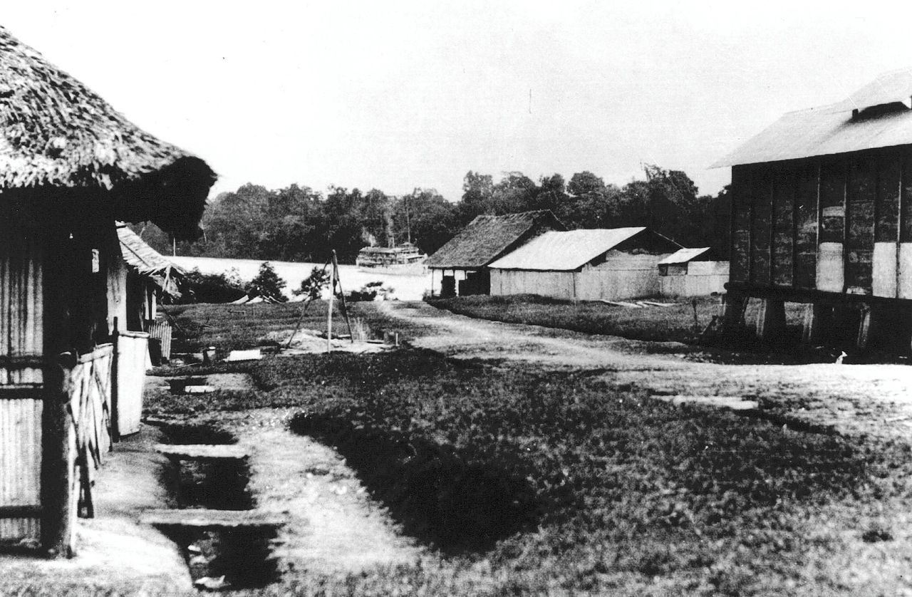 Het concentratiekamp Boven- Digoel in NIeuw-Guinea