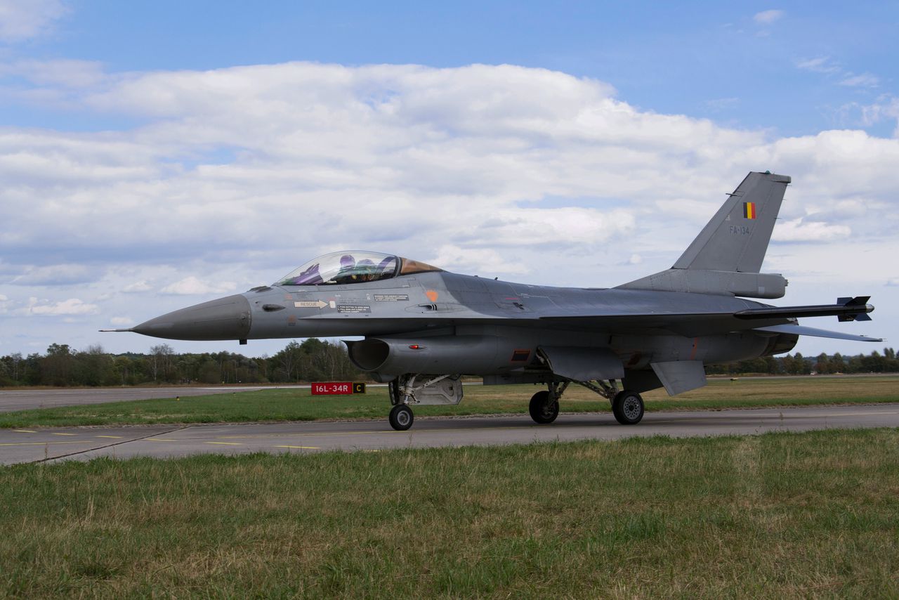 Belgische klucht met valse mails over nieuwe vliegtuigen luchtmacht 