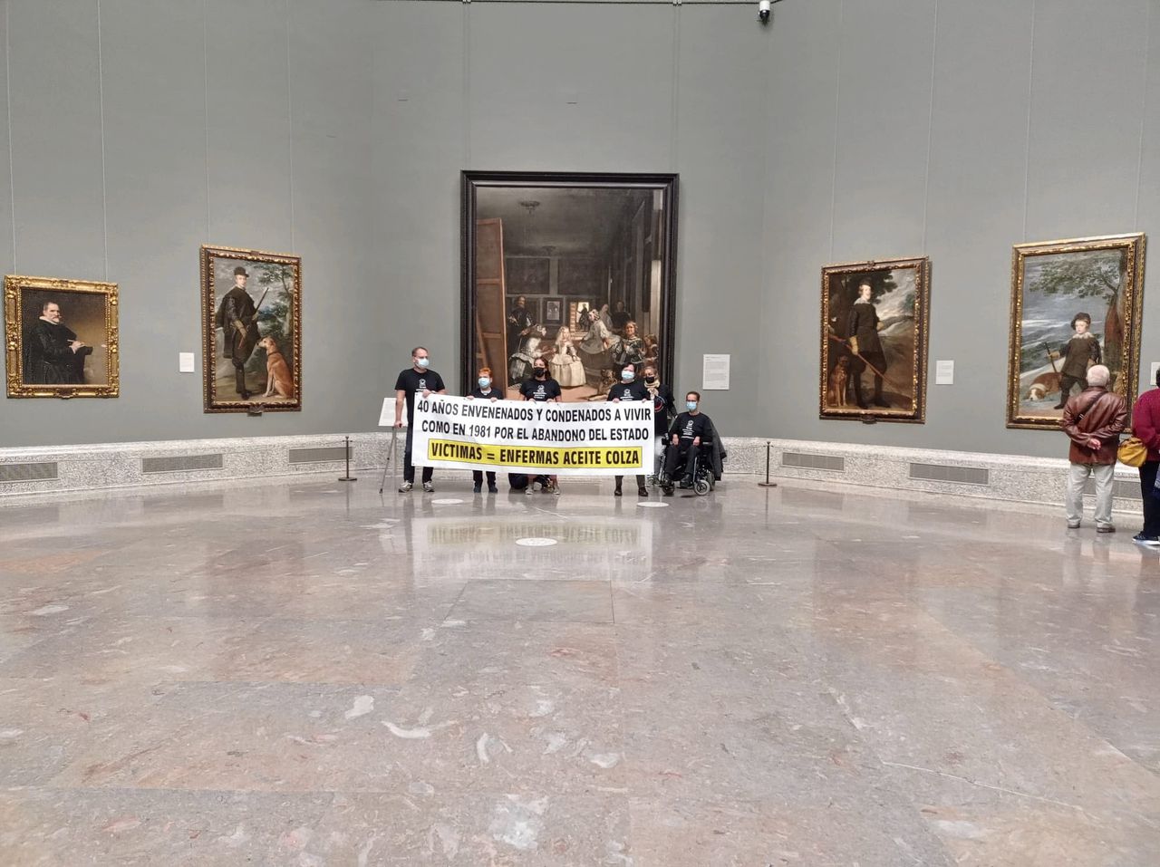 Slachtoffers Spaans gifschandaal bezetten Prado-museum, dreigden met zelfmoord 