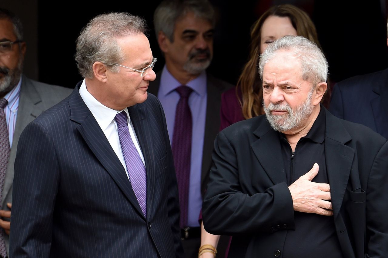 De Braziliaanse voormalig president Luiz Inacio Lula da Silva is officieel in staat van beschuldiging gesteld in een grote witwaszaak.