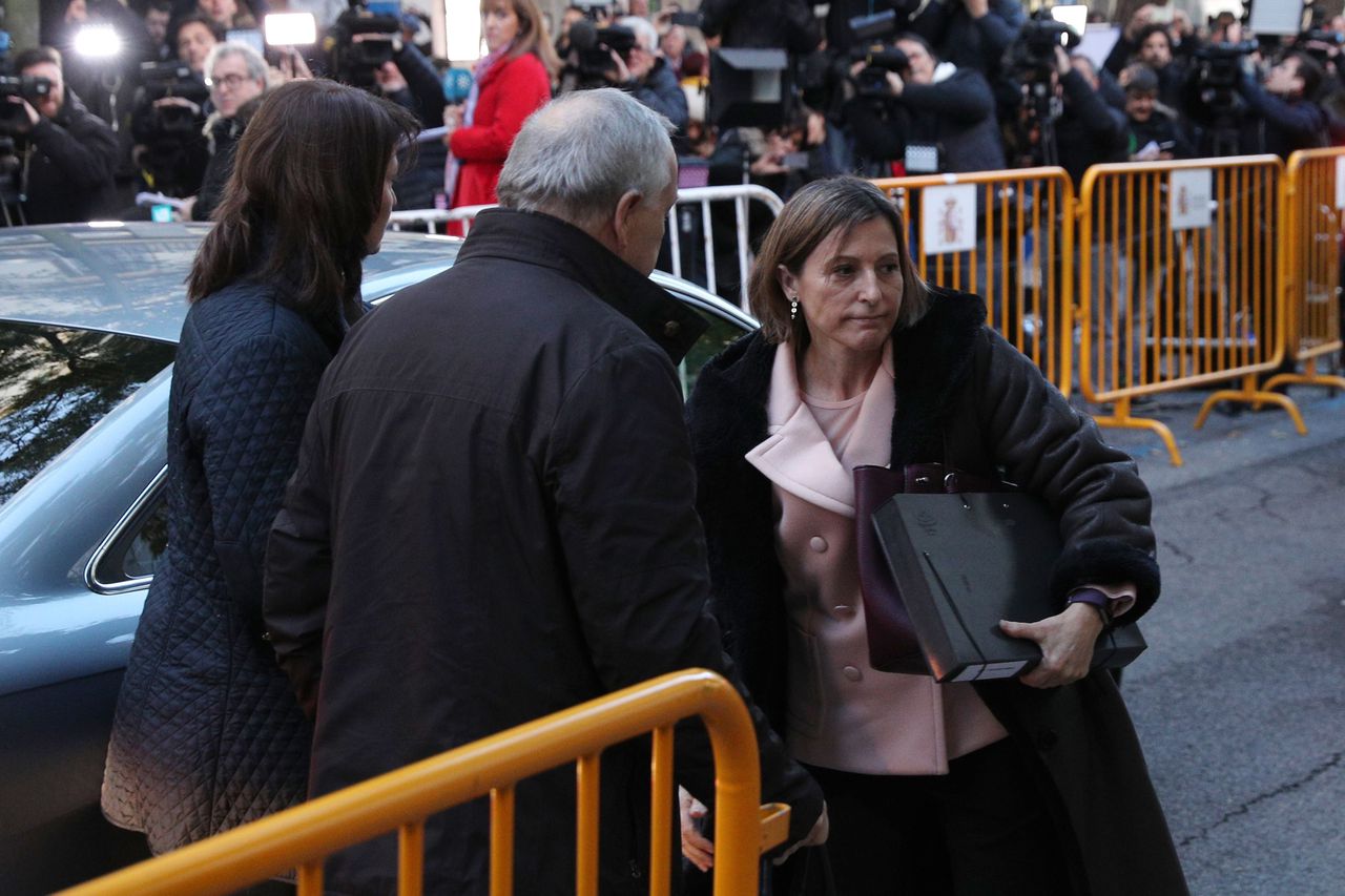 Spaanse justitie zet weer Catalaanse politici vast 