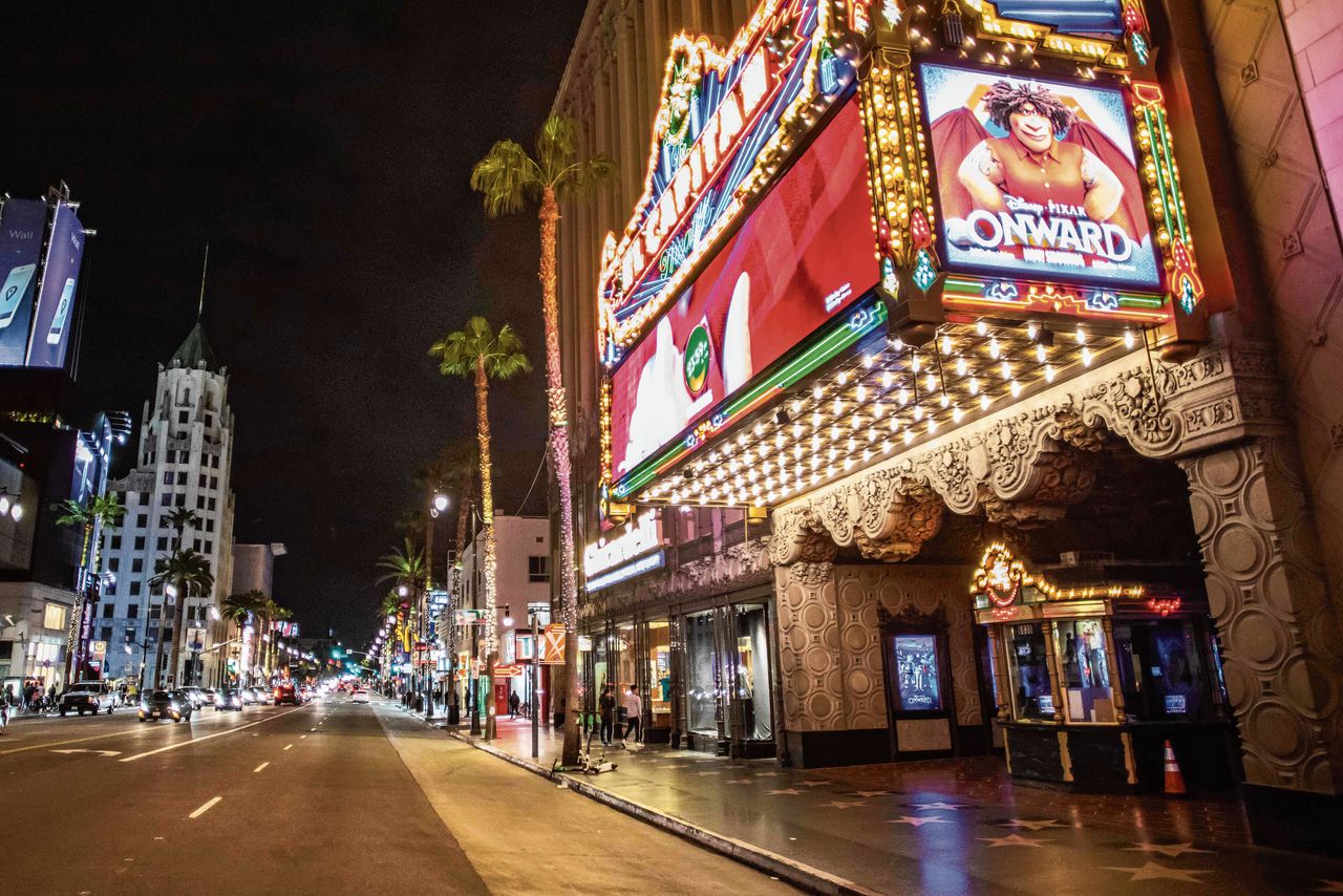Het El Capitan Theatre is geliefd bij toeristen die Hollywood aandoen. Het is al weken rustig in de entertainmenthoofdstad.