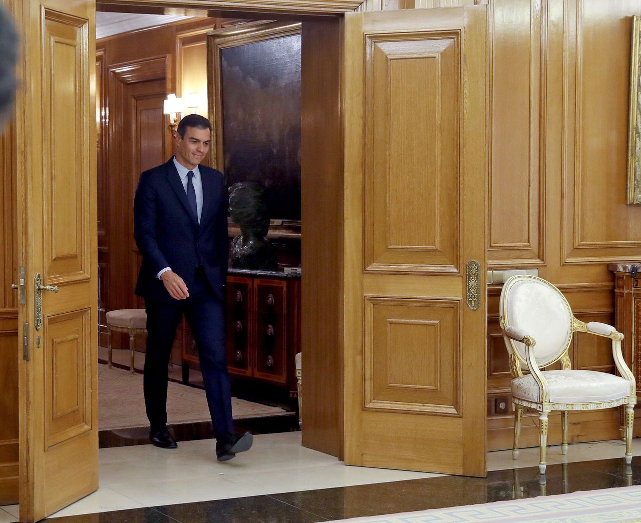 Premier Pedro Sánchez brengt een bezoek aan de koning. Dinsdag werd bekend dat in november weer verkiezingen worden gehouden in Spanje.
