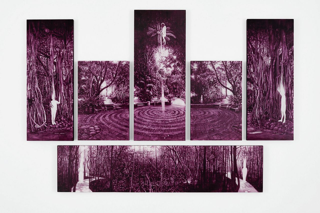 Het zesluik Concerning Plants (2021) van Ruby Swinney, 195 x285x5 cm.