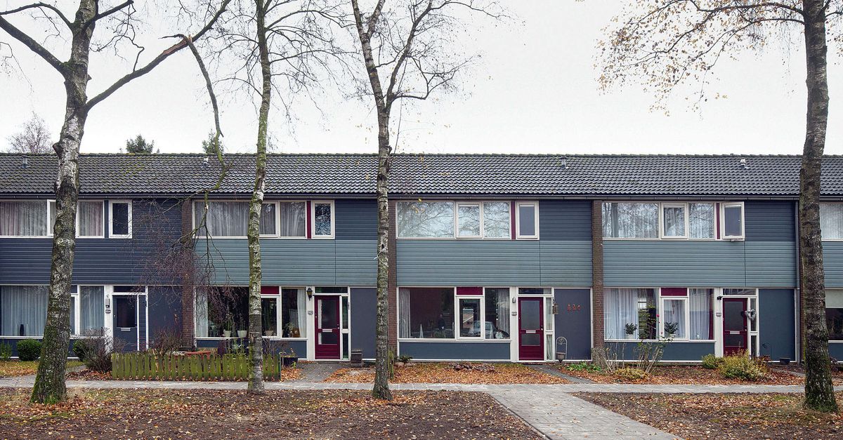Bewoners van rijtjeshuizen leven knus samen, en alleen