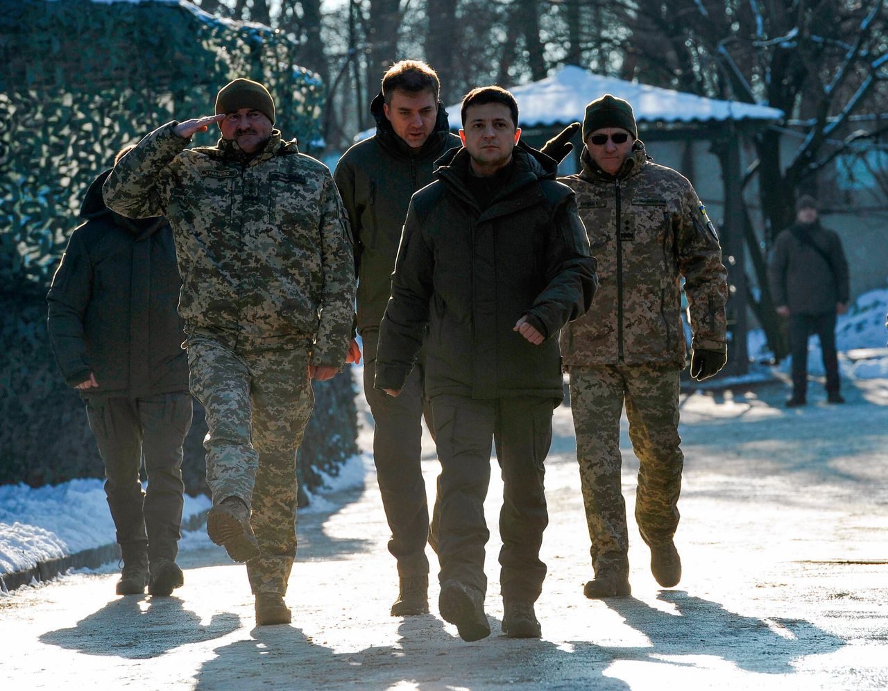 Oekraïners houden hun hart vast bij eerste topontmoeting van  Zelensky met Poetin 